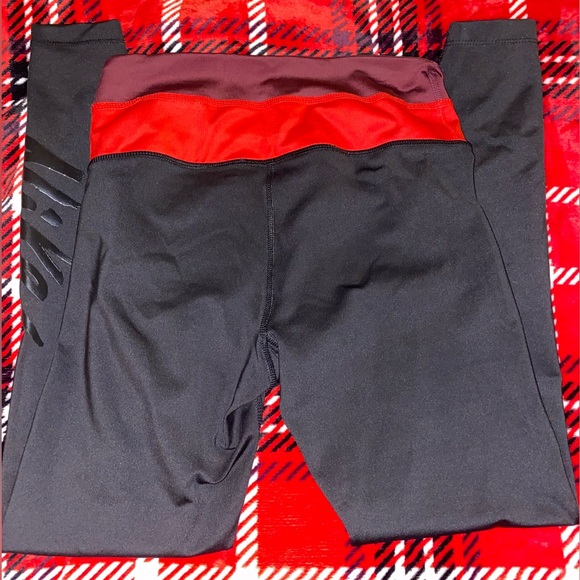 Nike dri-fit leggings - Picture 4 of 4